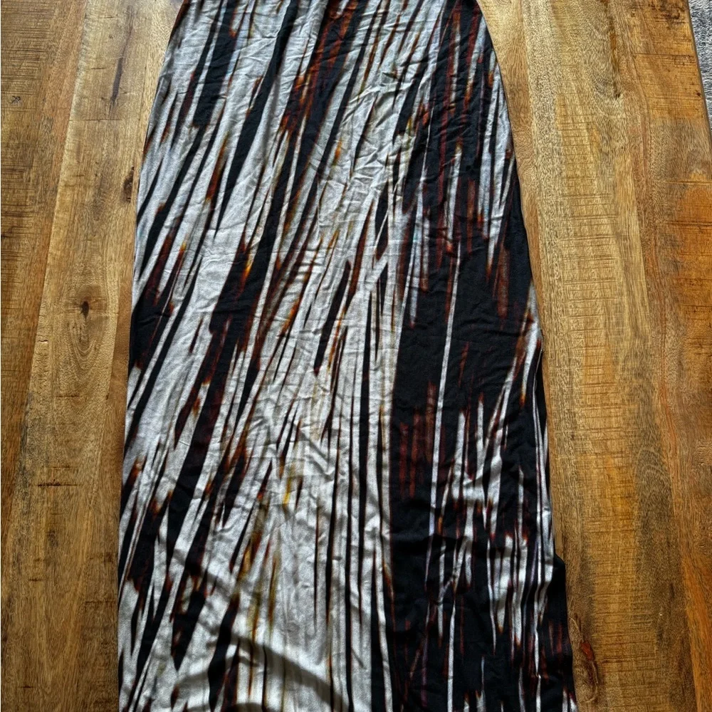Yansi Fugel abstract 2 piece turtleneck top and maxi skirt set medium small EUC